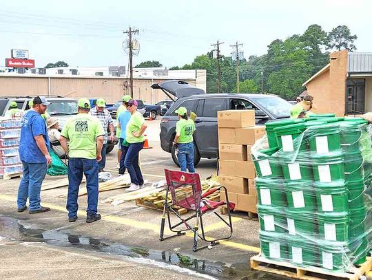 Damage assessment,cleanup continues post-flood