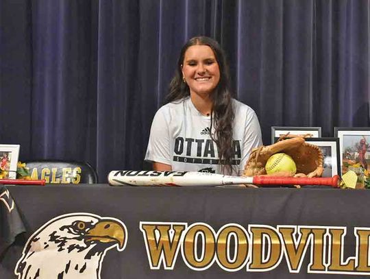 Dunn signs with Ottawa U softball program