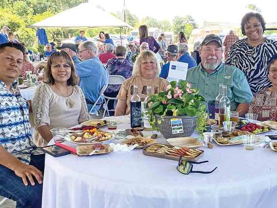 EARTH DAY FUNDRAISER AT TEMPE CREEK SUCCESSFUL