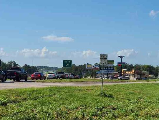 East Texans in search of power, fuel, supplies