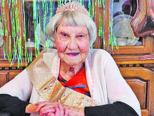 HAPPY 100TH BIRTHDAY June Driskel