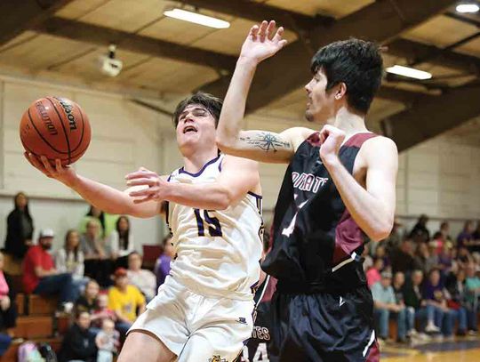 Jackets pick up big win against Spurger