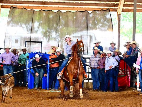 Local cowgirl to compete in national finals