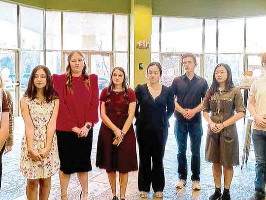 Polk County Leo Club holds charter night