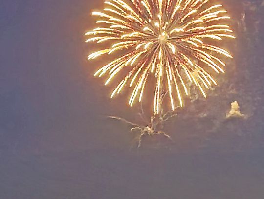 The bridge near Kickapoo Marina was packed to see Onalaska’s annual Fourth of July fireworks display