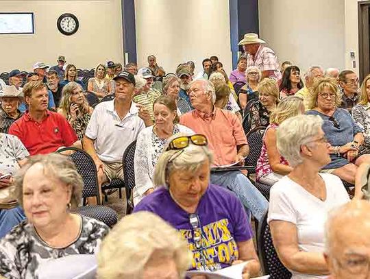 Town hall focuses on border