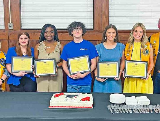 Woodville Lions honored their high school senior scholarship recipients