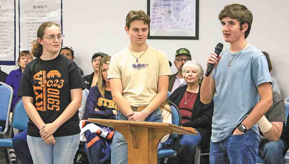 Clark Addison, Jeanna Roberts and Thomas Barton discuss their adventures during the recent Rotary Youth Leadership Awards camp. Photos by Tony Farkas