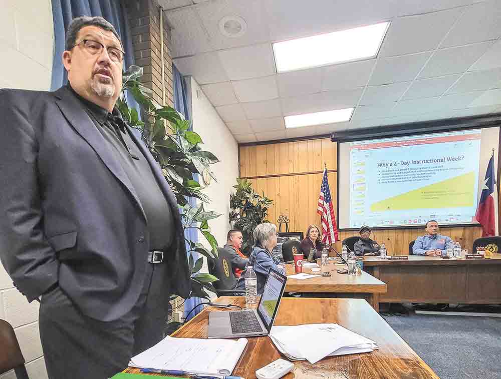 The Trinity ISD Board of Trustees discussed a move to a 4-day week with members of the public on Thursday. Photo by Tony Farkas