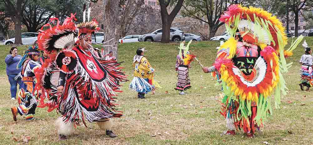 AlabamaCoushattaTribalDancers