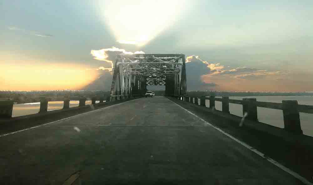 The bridge on U.S. 190 over the B.A. Steinhagen Reservoir. It is slated for replacement in a proposed TxDOT project. PHOTO USED VIA CREATIVE COMMONS LICENSE