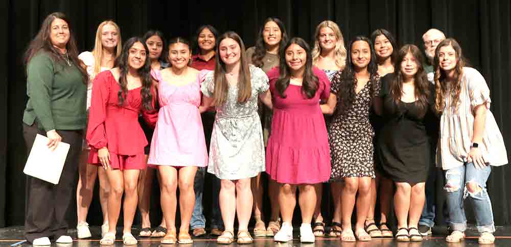 Girls Soccer Team IMG 0296 copy