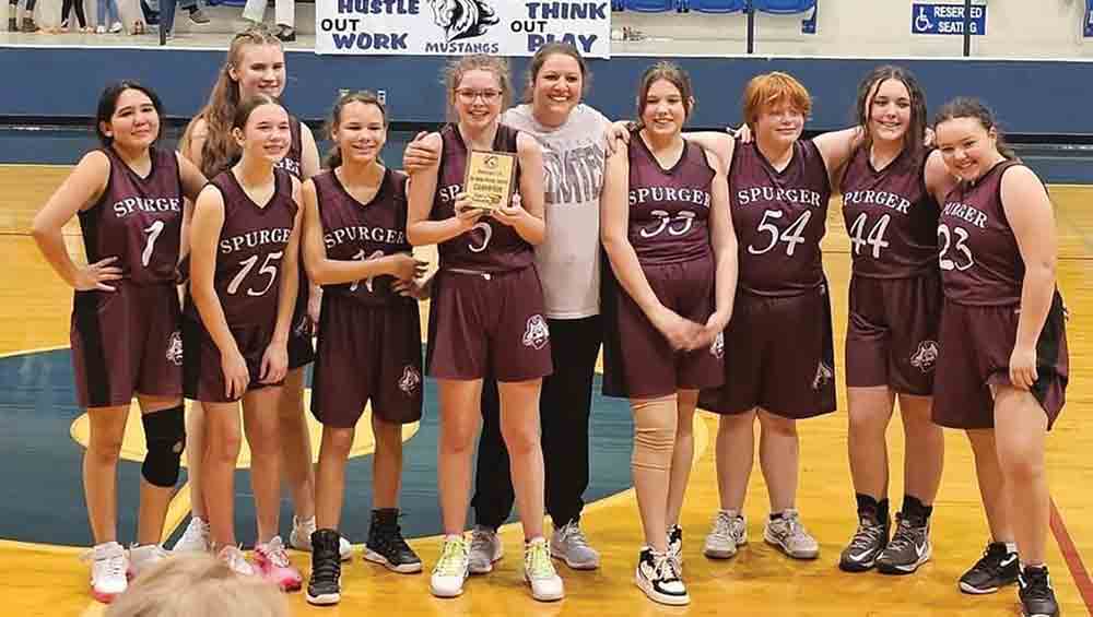 Spurger JH lady Pirates