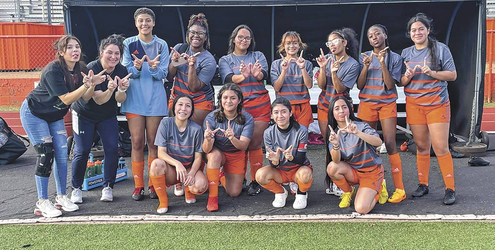 011223 trinity girls soccer